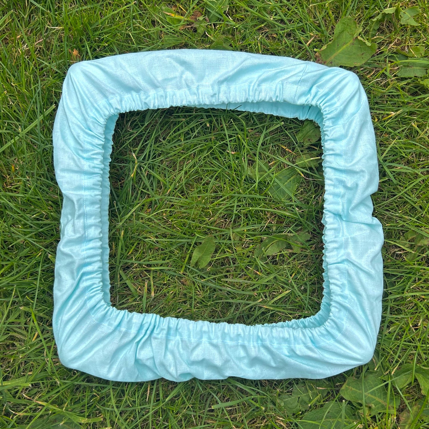 Bluebell Grime Guard (Available for Q-snaps and Nurge hoops)(white thread)