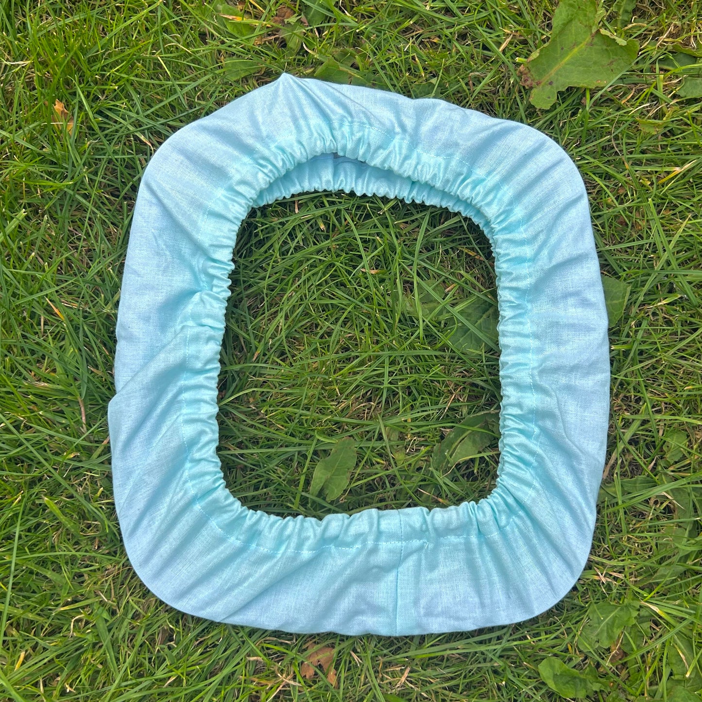 Bluebell Grime Guard (Available for Q-snaps and Nurge hoops)(white thread)